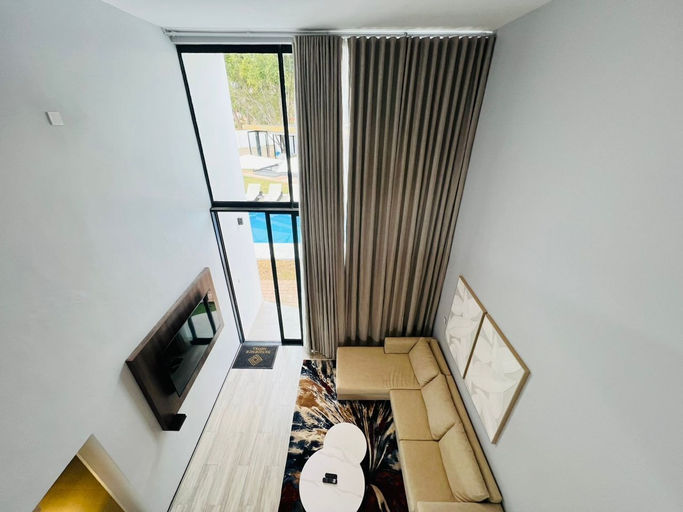 Others 4, The Residence Hotel Borrowdale, Harare
