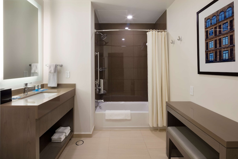 Bathroom 4, Hyatt House Mexico City Santa Fe, Mexico City