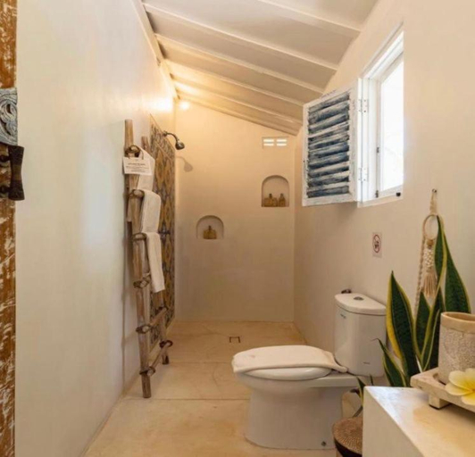 Bathroom 3, BUVI private villa nusa penida, Klungkung