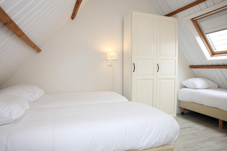 Bedroom 2, Hotel Steeds Aan Zee, Katwijk