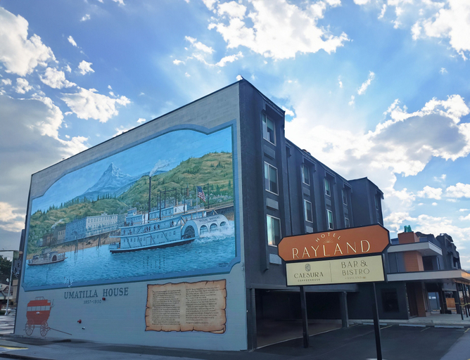Exterior & Views 2, Rayland Hotel, Wasco