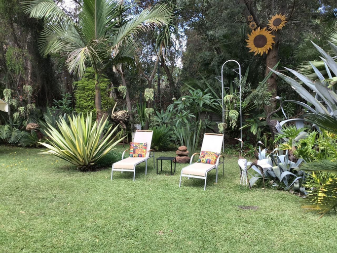 Exterior 3, Sunshine Guest House, Harare