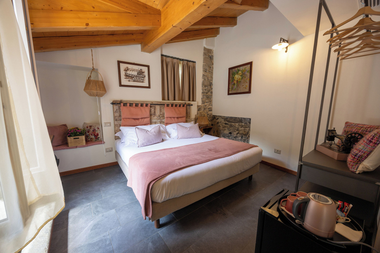 Bedroom 4, La Corte del Governo 565, Como
