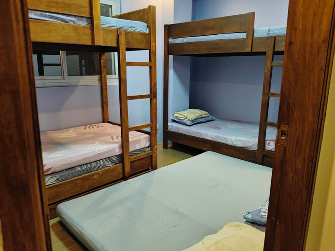 Room 3, MEEK'S VILLAS TRANSIENT HOUSE, Baguio City