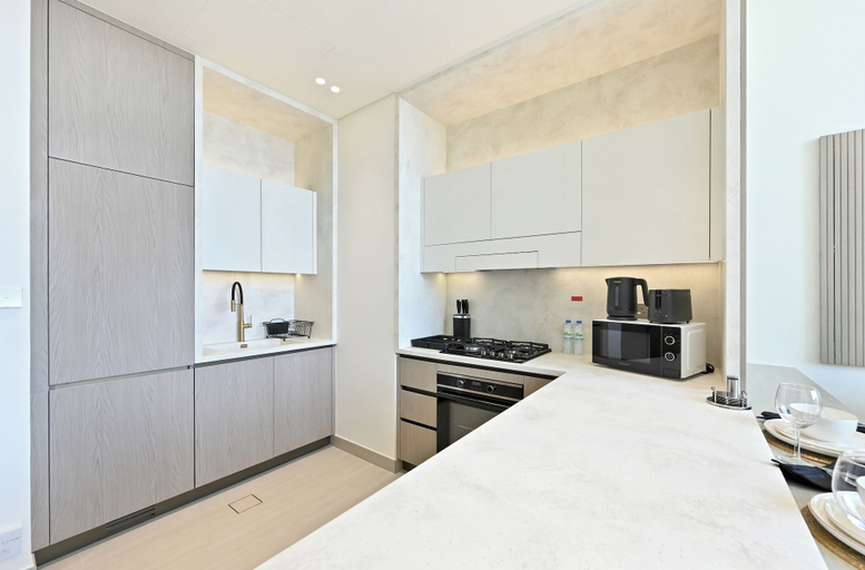 Private kitchen 5, Bloomfields Iconic 1BR Binghatti Phanto, Dubai