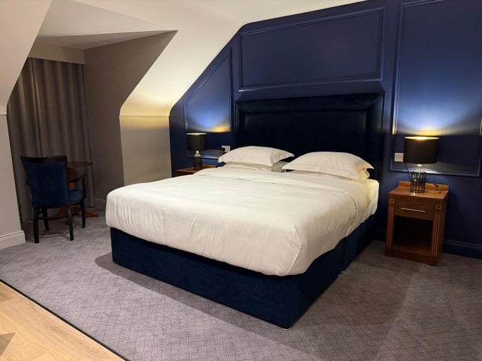 Bedroom, Donegal Manor