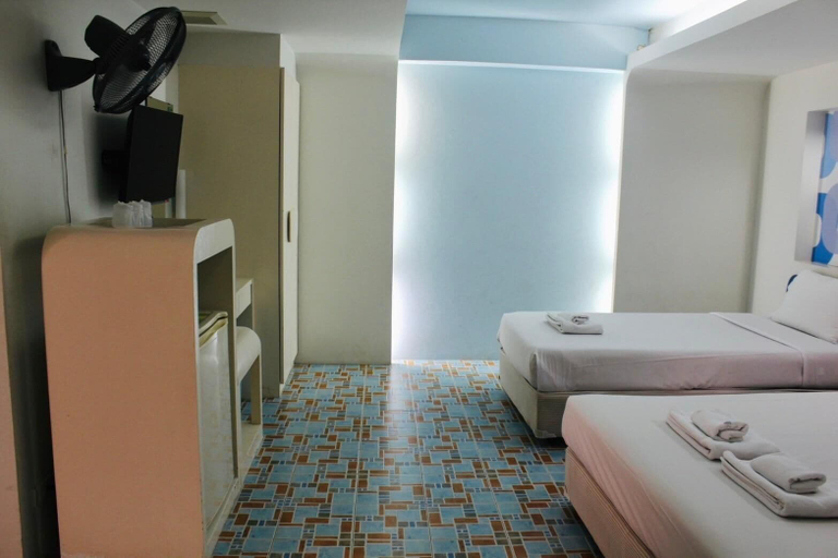 Bedroom 3, Bangsaen Villa Hotel, Muang Chon Buri