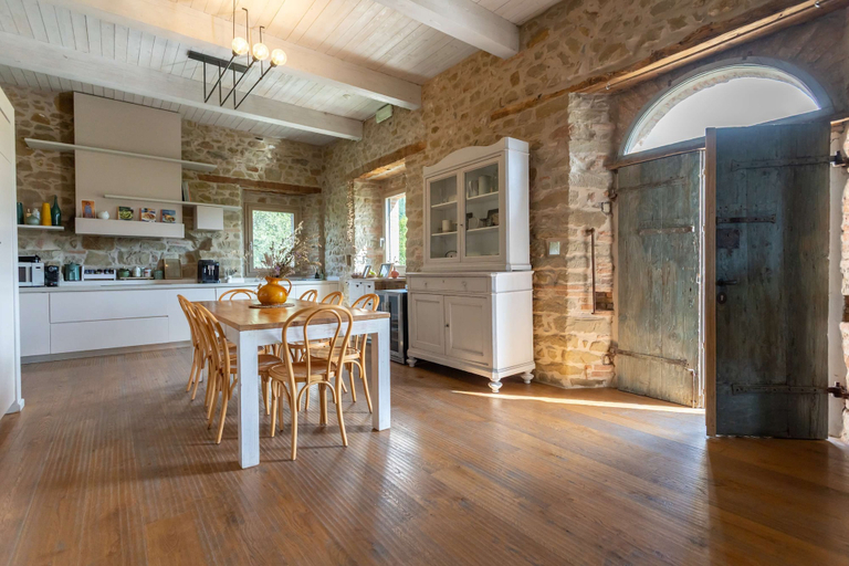 Room 2, Palazzo Serre - Villa in the Countryside With Pool, Pesaro E Urbino