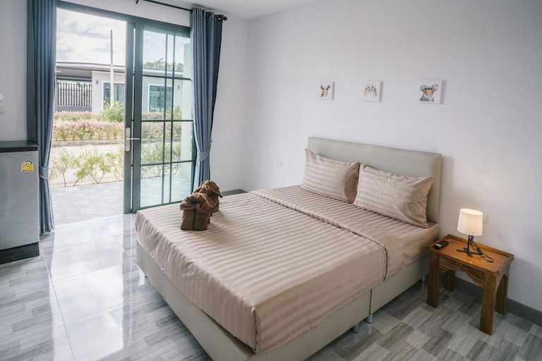 Bedroom 3, Chor Grande Resort, Muang Trat