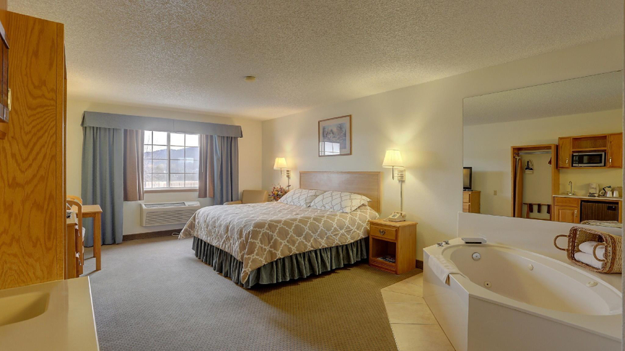 Bedroom 2, Woodland Country Lodge, Teller