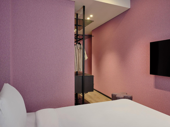 Bedroom 5, Nur Outline Aparthotel, Attica