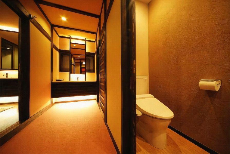 Bathroom 2, Sekinoya, Kami