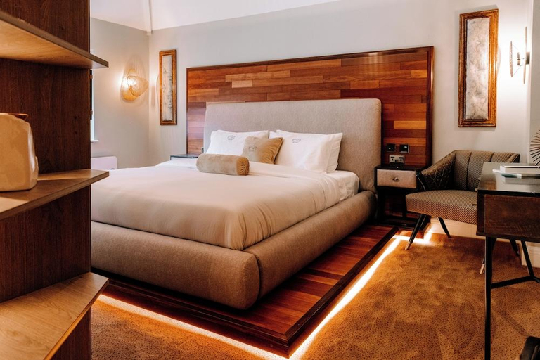 Bedroom 2, Domo Boutique Hotel Birmingham, Birmingham