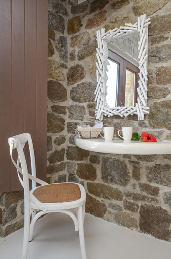 Others 2, Casa Borealis, South Aegean