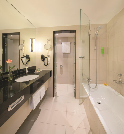 Bathroom 4, Mövenpick Hotel Egerkingen, Gäu