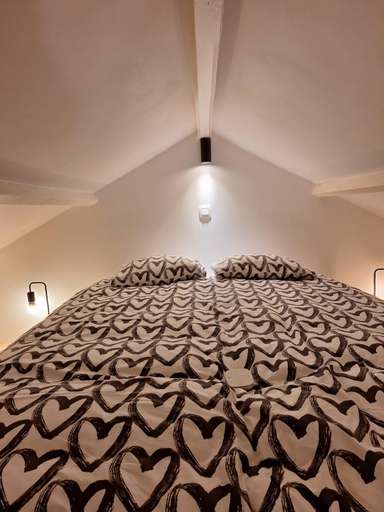 Bedroom, Beatrice's gardens, Brabant Wallon