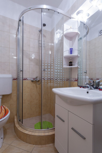 Room 2, Heritage House Apola, Bibinje