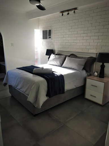 Room 4, 4 Ocean Sands, Uthungulu
