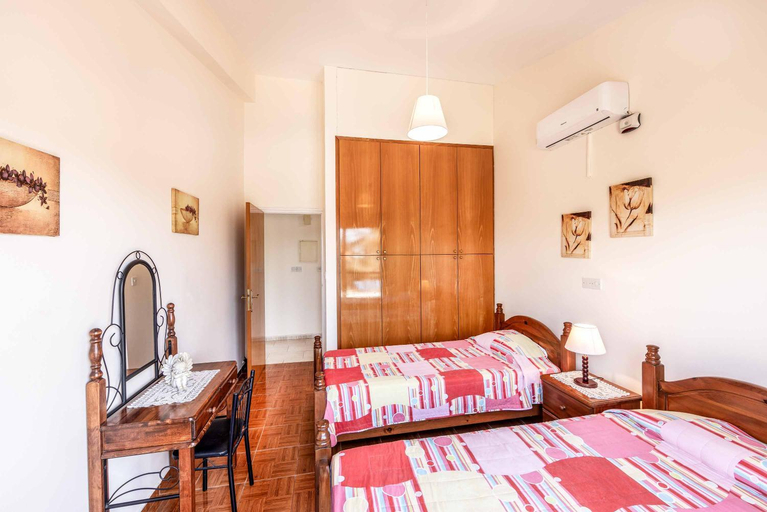 Bedroom 2, Villa Michaela