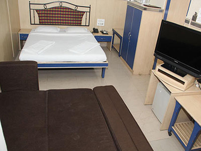 Bedroom 3, Hotel Ripon Palace, Mumbai City