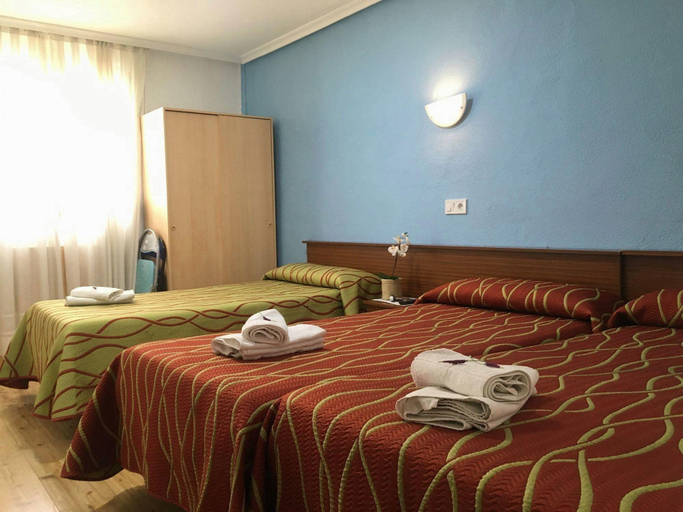 Bedroom 3, Hostal Rober, Madrid