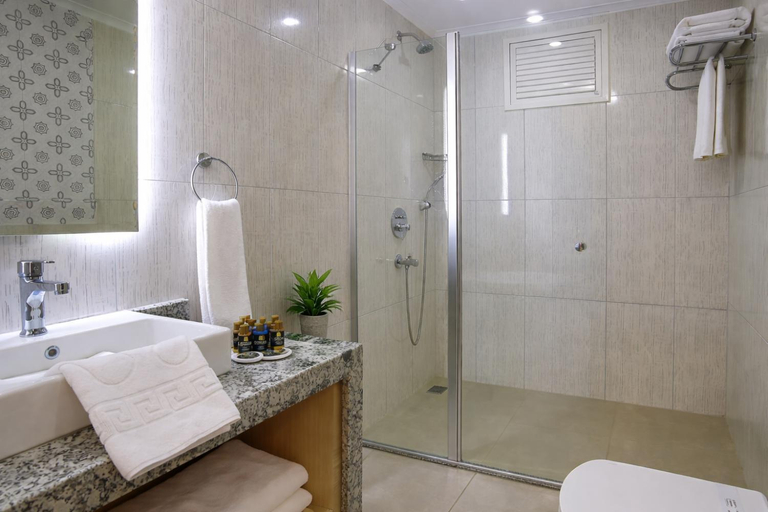 Bathroom, Oji Beach Hotel, Alanya