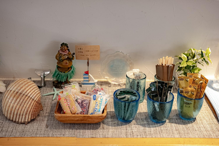 Food & Drinks 4, Shima Stay holoholo, Zamami