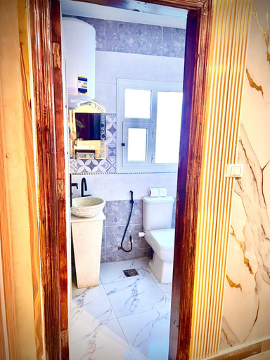 Bathroom 5, Farsha Pyramids Inn, Al-Ahram