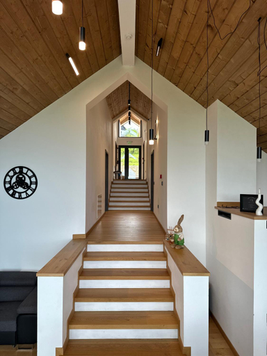 Others 4, Altfel Bran Chalet 2, Bran