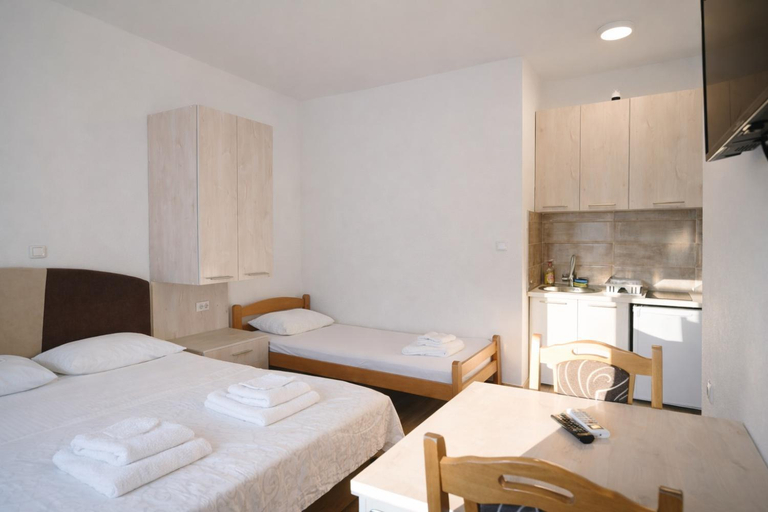 Bedroom 2, Tomm, Trebinje