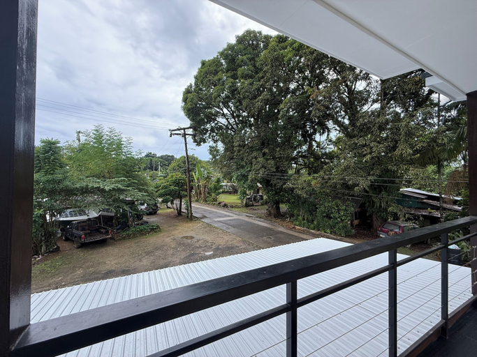 Balcony 2, Belechl Ranch Studio Rental - Cozy Compact Room with Private Bathroom