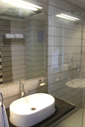 Bathroom 4, The Byke Sanskar Prime, Jaipur