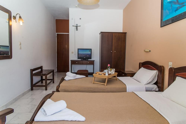Bedroom 2, Perkes Hotel Complex, Ionian Islands