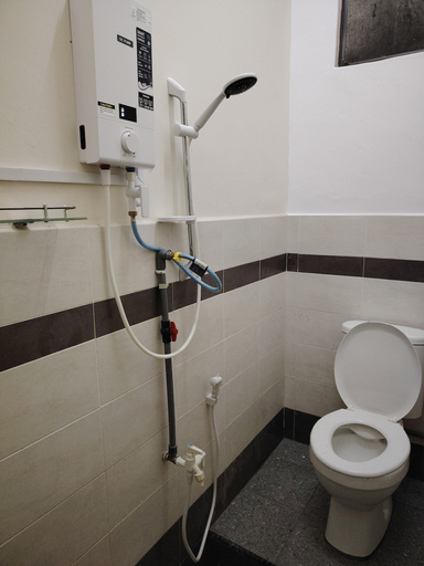 Bathroom 4, Ayla Hostel at MITC, Malacca City