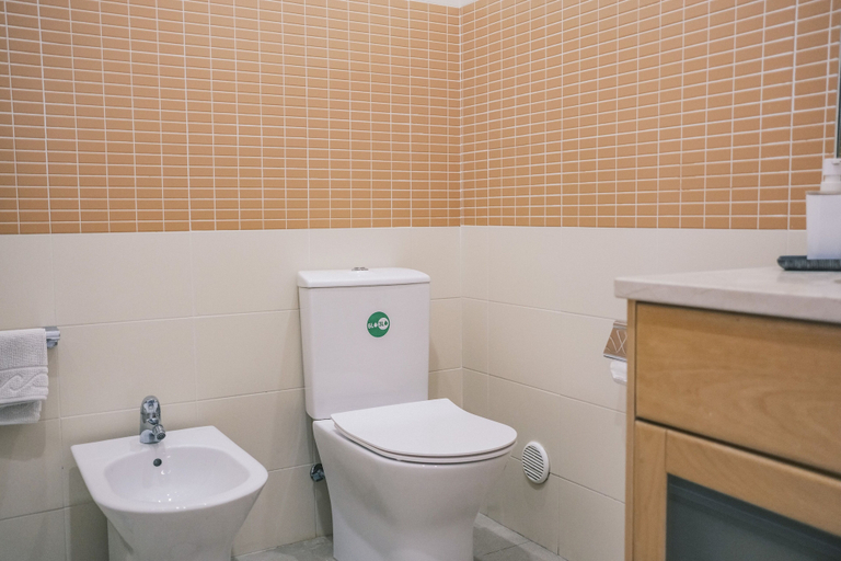 Bathroom 5, Nice Flat by Quinta das Conchas, Lisbon