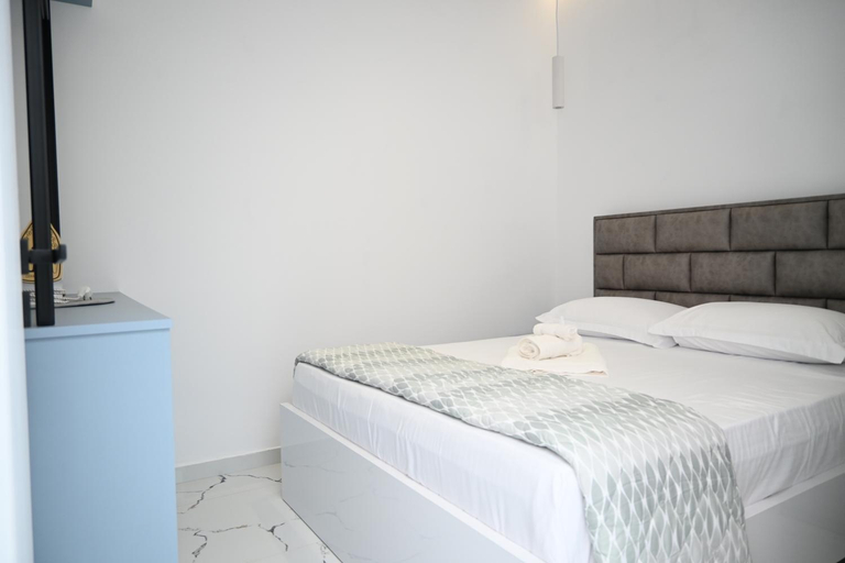 Bedroom 2, Ola Apartments, Sarandës