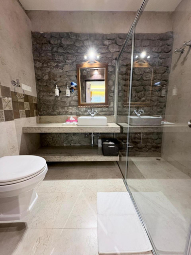 Bathroom 2, Cochrane Place By Teesta Hotels, Darjiling