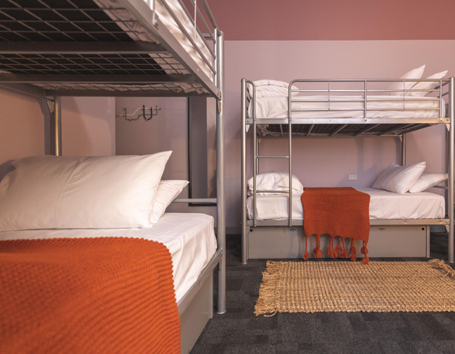 Bedroom 3, Bounce Melbourne, Melbourne