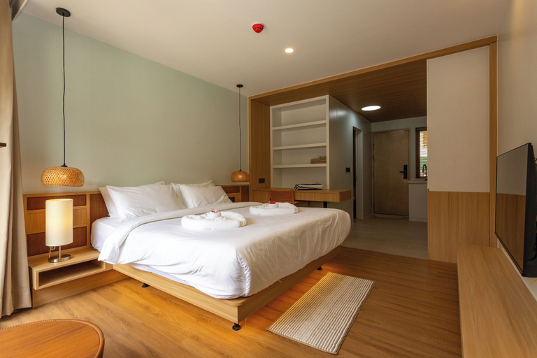 Room 2, Prime Location Condo Pool Gym Sauna C270, Ko Samui