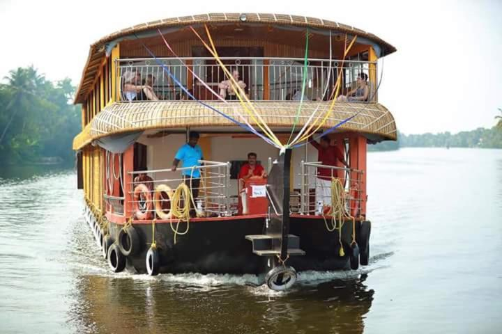Exterior & Views 1, MYTRIP HOUSEBOATS, Alappuzha