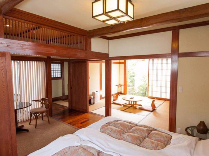 Bedroom 2, Oyado Sakuratei, Yufu