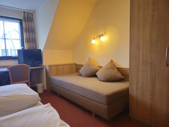 Bedroom 2, Hotel Neuner, München