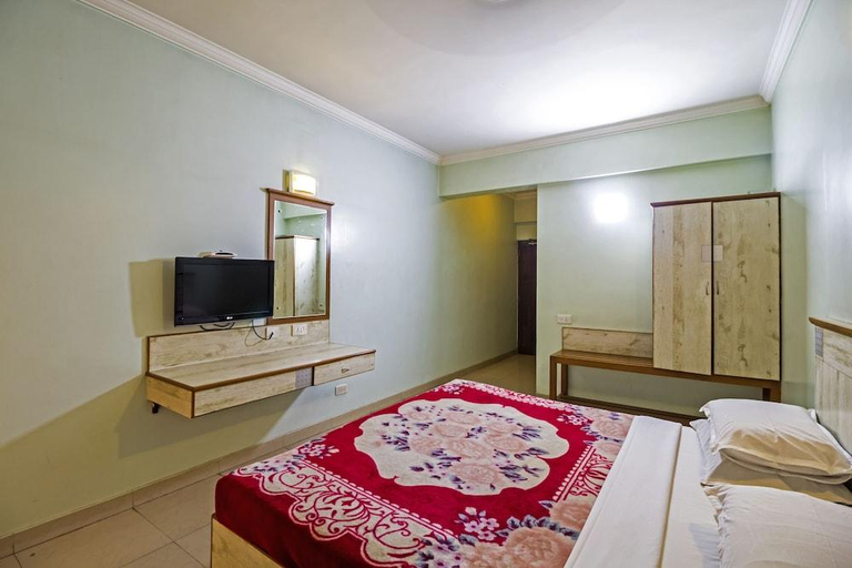 Bedroom, Legend's Inn, Coimbatore