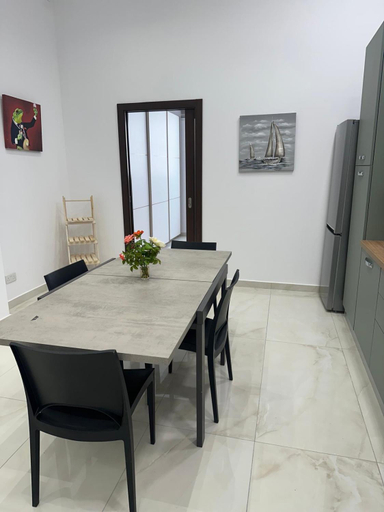 Others 3, Sliema Spacious Room