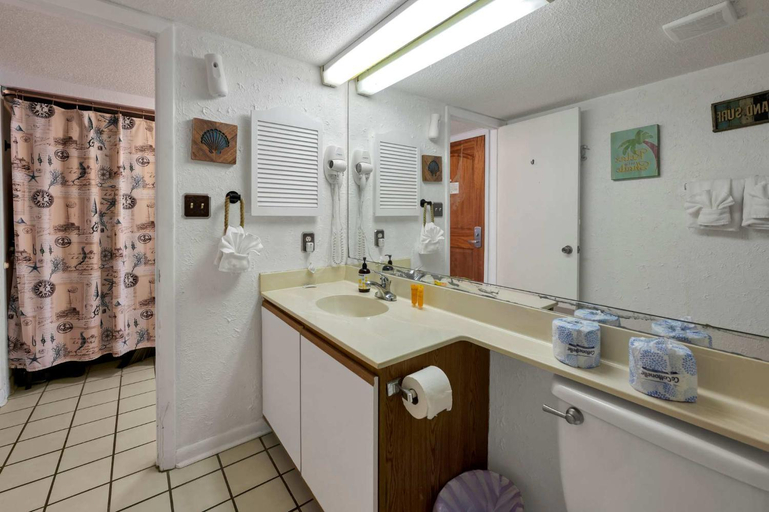 Bathroom 4, Sands Ocean Club Resort, Horry