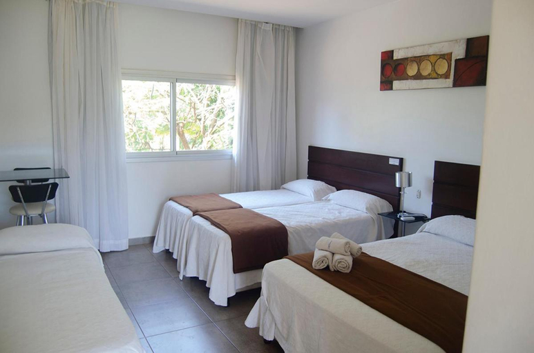 Bedroom 2, Hotel Oaky, Capital