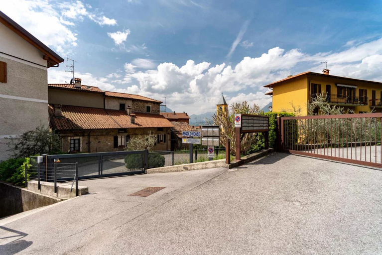 Exterior & Views 2, Regolo House, Lecco