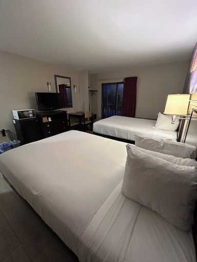 Room 2, Park Inn, Chittenden