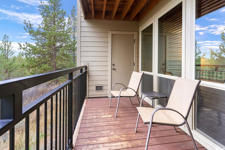 Others 5, Seventh Mountain Resort, Deschutes