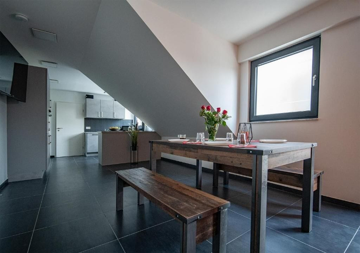 Dining 5, Blauer Stein - Echo bl7a-haus, Rhein-Erft-Kreis